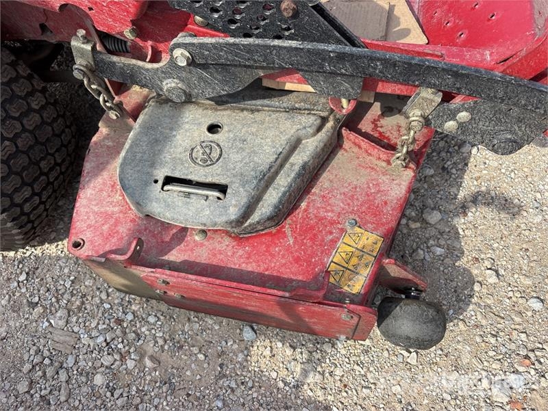 Exmark Lazer Z S-Series Zero-Turn Lawn Mower Åkgräsklippare