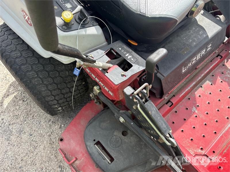 Exmark Lazer Z S-Series 60 in Lawn Mower Riding mowers