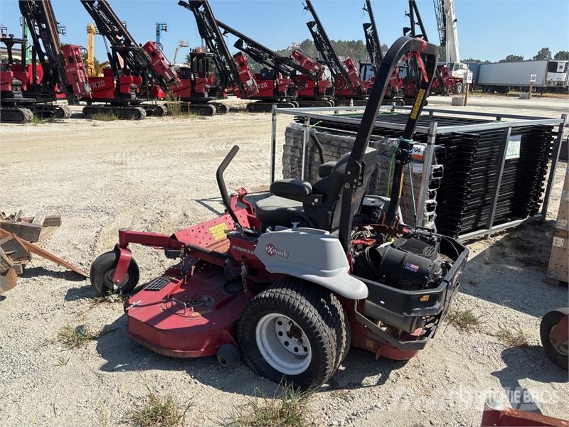 Exmark Lazer Z S-Series 4x2 Ride-On 72 in Lawn Mower 탑승형 잔디깎기