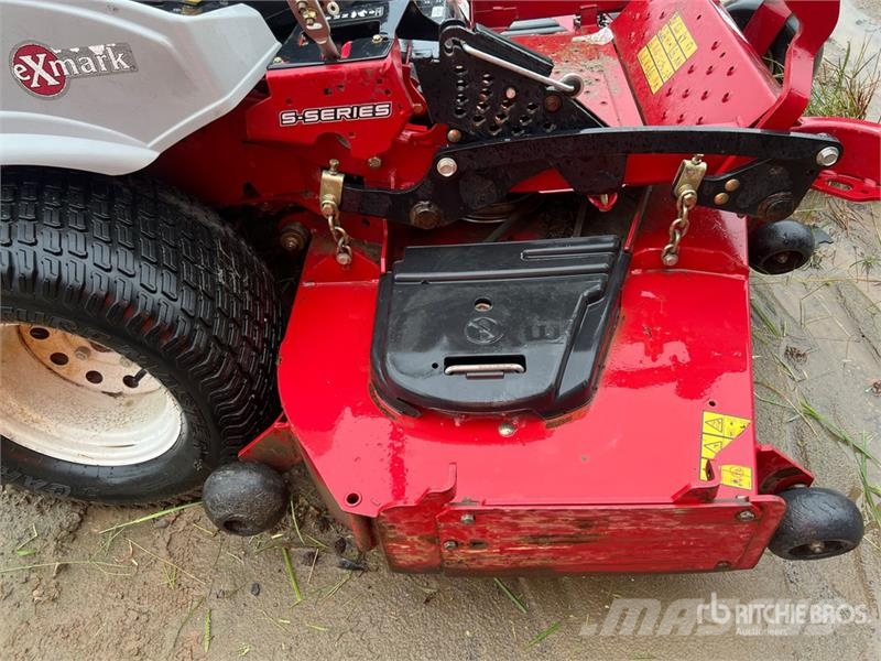 Exmark Lazer Z S-Series Zero-Turn 72 in Lawn Mower Самоходные газонокосилки