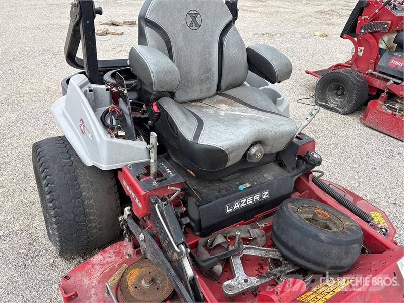 Exmark Lazer Z S-Series Ride-On 60 in Lawn Mower Rijmaaiers