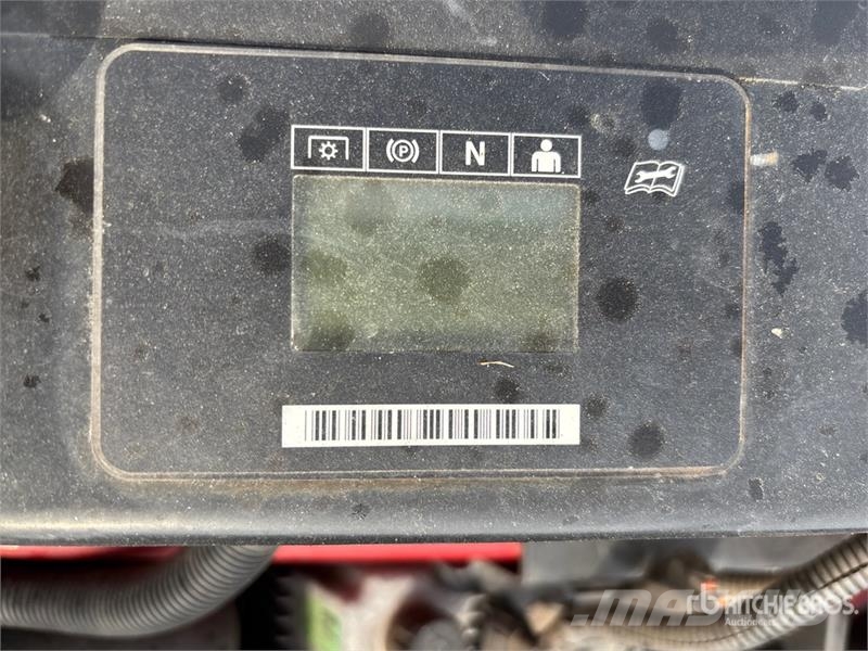 Exmark Lazer Z S-Series 4x2 Ride-On 72 in Lawn Mower Traktorske kosilice