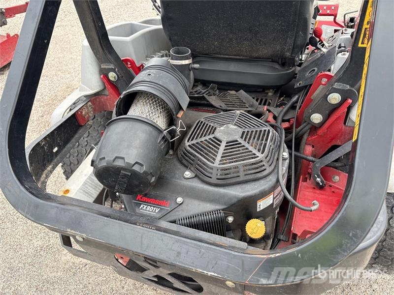 Exmark Lazer Z S-Series Ride-On 60 in Lawn Mower Rijmaaiers