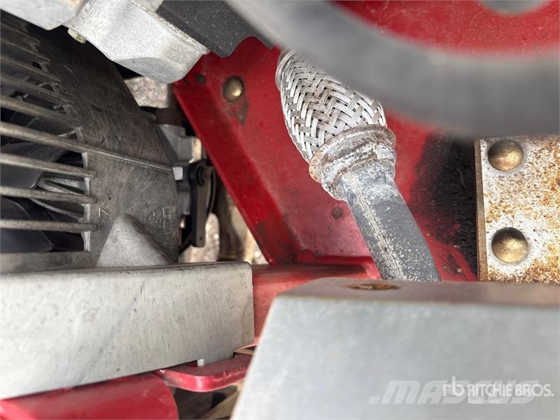 Exmark Lazer Z S-Series 60 in Lawn Mower Riding mowers