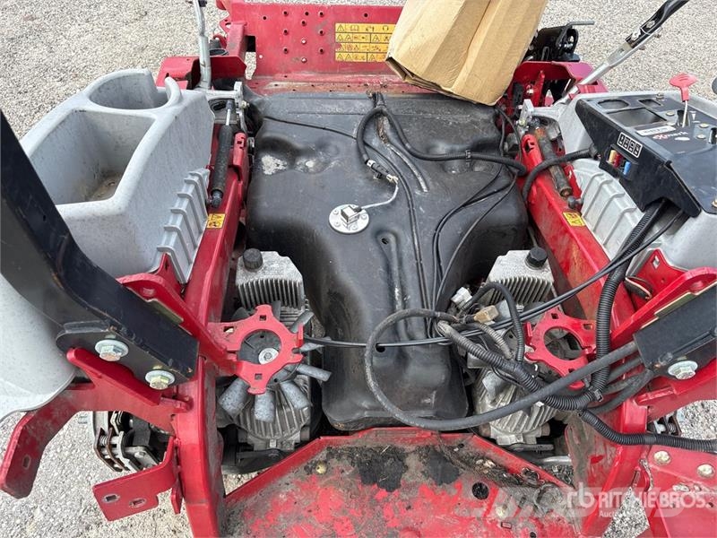 Exmark Lazer Z S-Series Ride-On 60 in Lawn Mower Trattorini tagliaerba