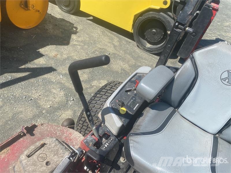 Exmark Lazer Z X-Series Lawn Mower (Inoperable) Mauriņa traktors