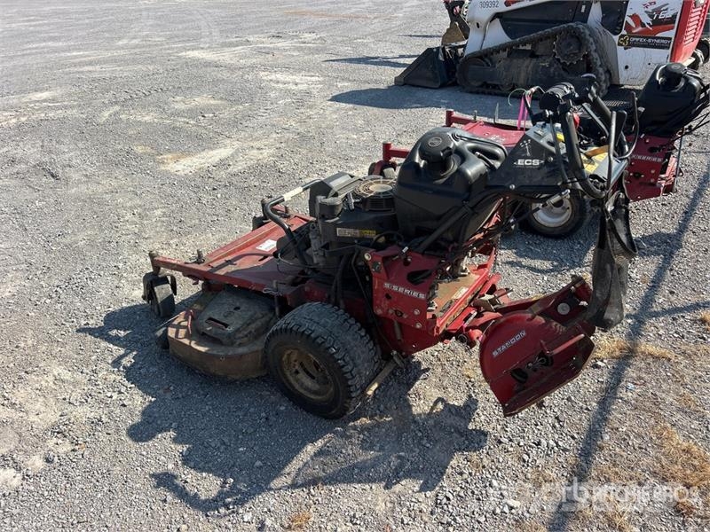 Exmark Turf Tracer S-Series Stand-On 48 in Lawn Mower Vrtni traktor kosilnice