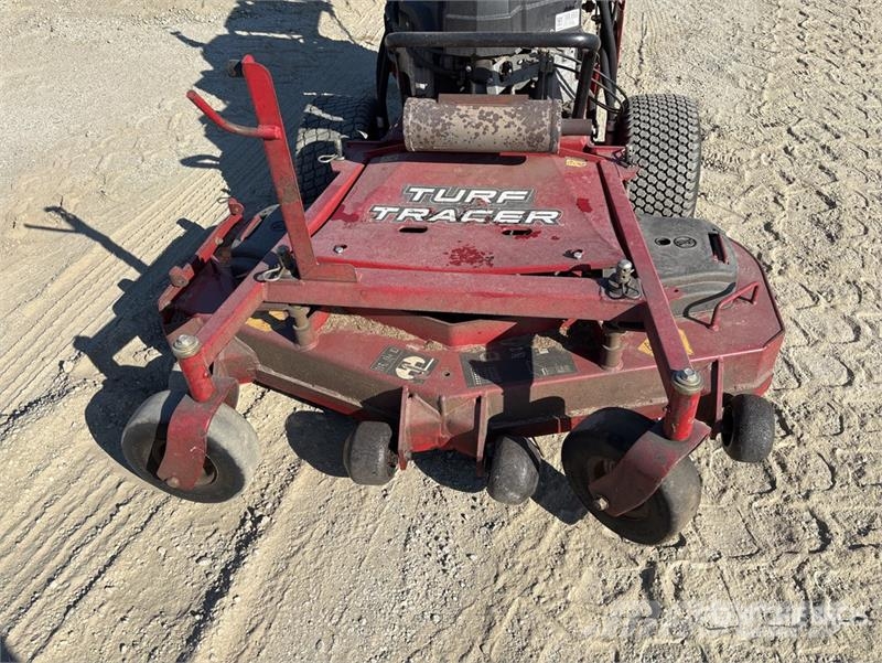 Exmark Turf Tracer S-Series Stand-On 48 in Lawn Mower Traktorklippere
