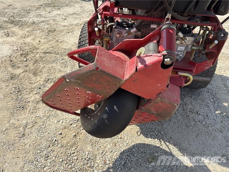 Exmark Turf Tracer S-Series Stand-On 36 in Lawn Mower Reitermäher