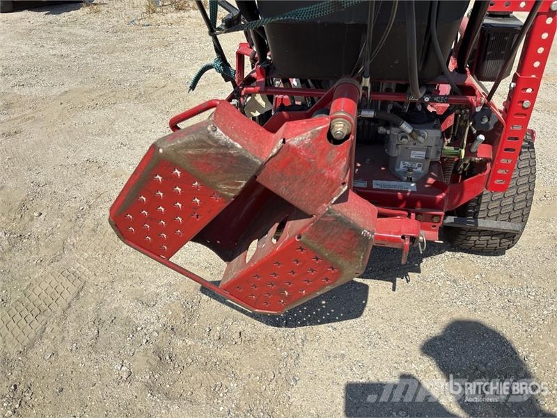 Exmark Turf Tracer S-Series Stand-On Lawn Mower Tractores corta-césped