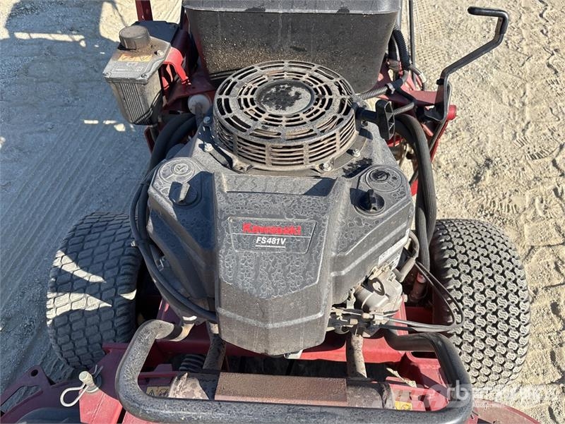 Exmark Turf Tracer S-Series Stand-On 48 in Lawn Mower Traktorklippere