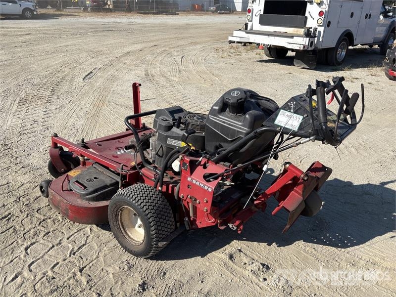 Exmark Turf Tracer S-Series Stand-On 48 in Lawn Mower Traktorklippere