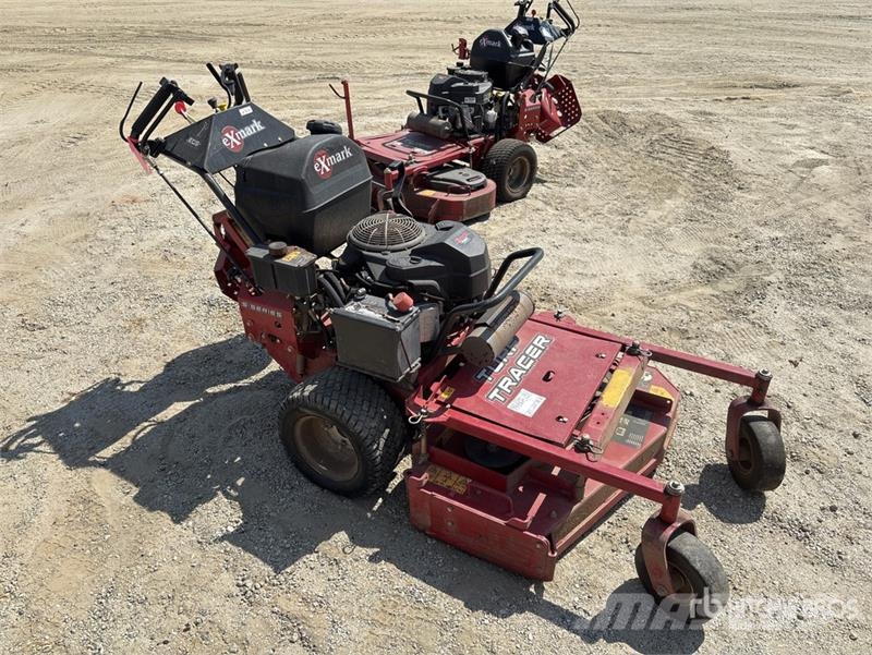 Exmark Turf Tracer S-Series Stand-On 36 in Lawn Mower Reitermäher