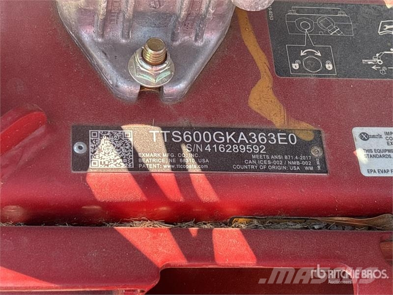 Exmark Turf Tracer S-Series Stand-On 36 in Lawn Mower Reitermäher
