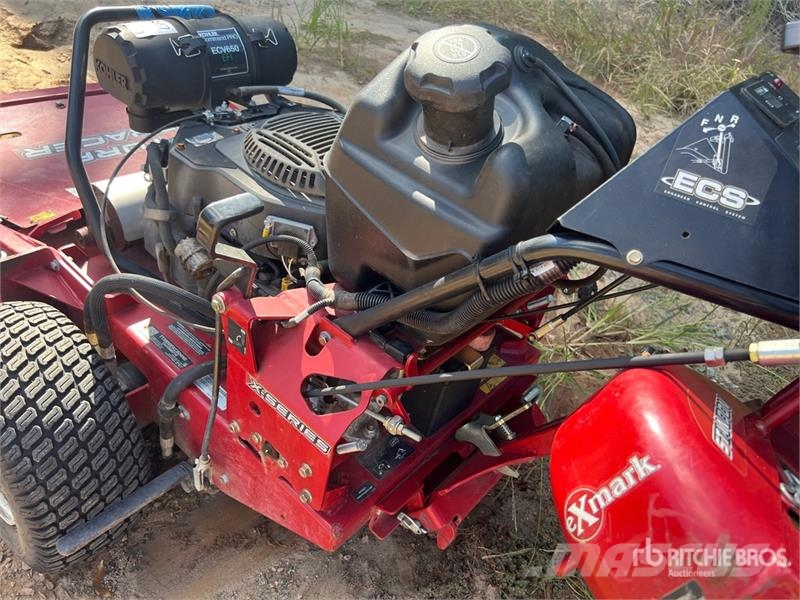 Exmark Turf Tracer X-Series Stand-On 60 in Lawn Mower Reitermäher