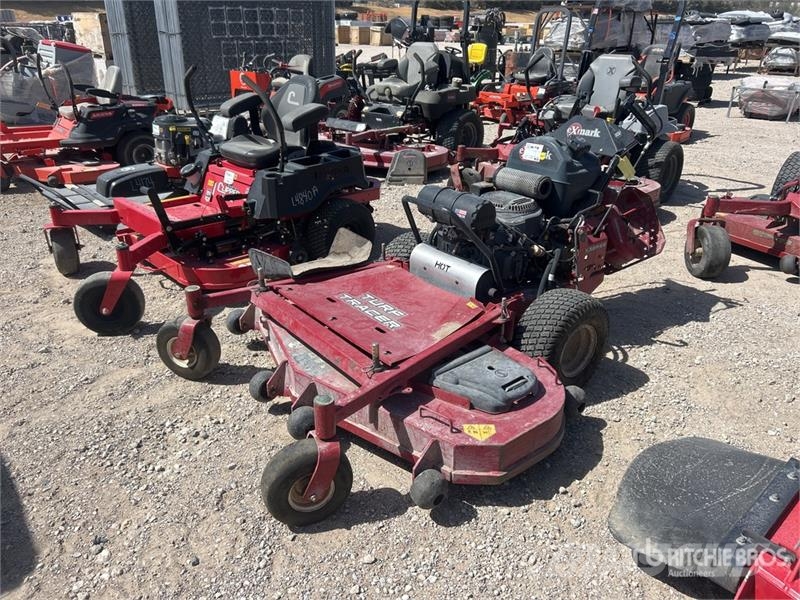 Exmark Turf Tracer X-Series Stand-On Lawn Mower Trattorini tagliaerba