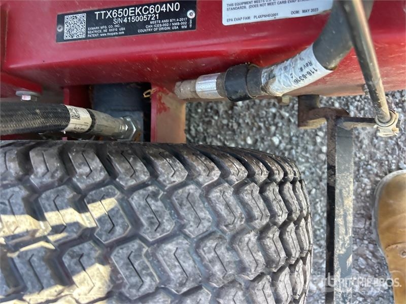 Exmark Turf Tracer X-Series Stand-On 60 in Lawn Mower Riding mowers