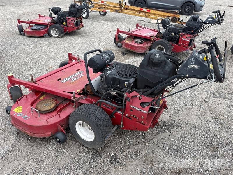 Exmark Turf Tracer X-Series 4x2 60 in Lawn Mower ركوب الحشائش