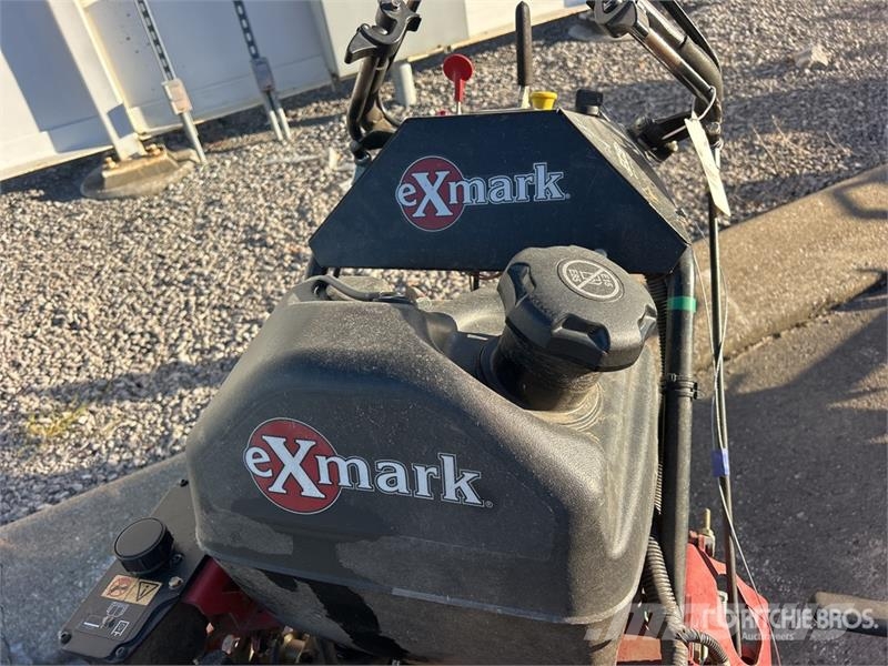 Exmark Turf Tracer X-Series 60 in Lawn Mower Самоходные газонокосилки