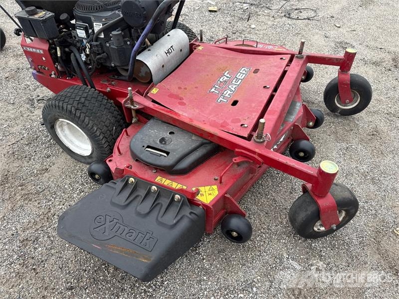 Exmark Turf Tracer X-Series 4x2 60 in Lawn Mower ركوب الحشائش