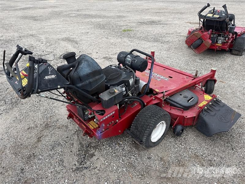 Exmark Turf Tracer X-Series 4x2 60 in Lawn Mower ركوب الحشائش