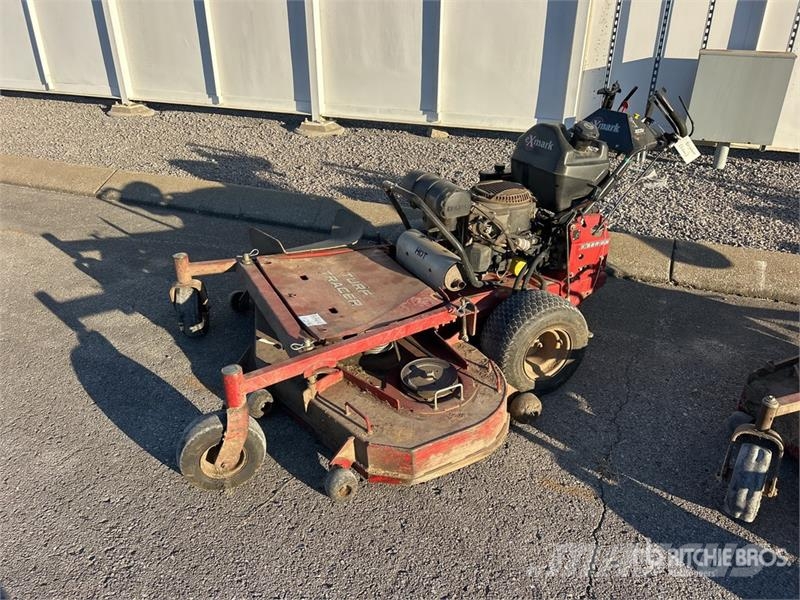 Exmark Turf Tracer X-Series 60 in Lawn Mower Самоходные газонокосилки