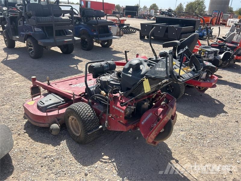 Exmark Turf Tracer X-Series Stand-On Lawn Mower Trattorini tagliaerba