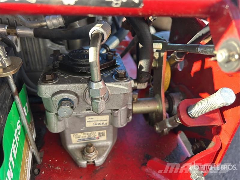 Exmark Turf Tracer X-Series 60 in Lawn Mower Самоходные газонокосилки