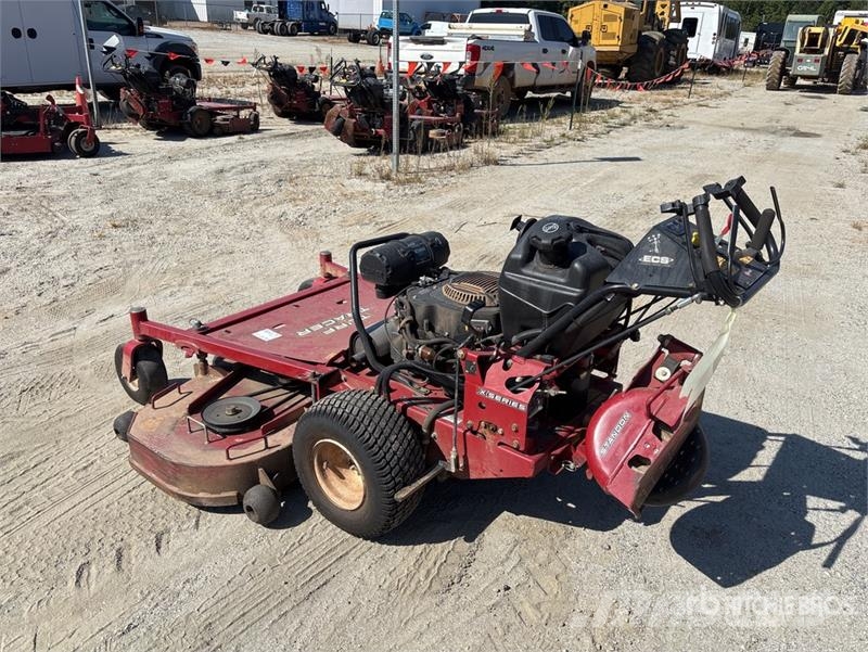 Exmark Turf Tracer X-Series Stand-On 60 in Lawn Mower Traktorklippere