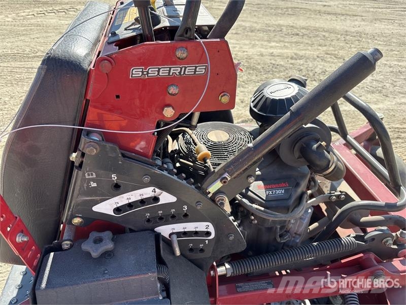 Exmark Vertex S Series Stand-On 60 in Lawn Mower Traktorklippere
