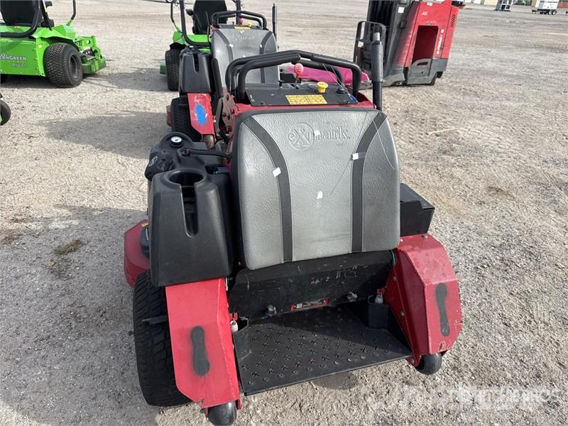 Exmark Vertex S Series 4x2 Stand-On Lawn Mower Vrtni traktor kosilnice