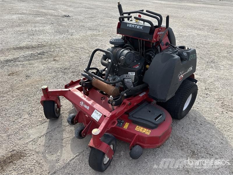 Exmark Vertex S Series 4x2 Stand-On Lawn Mower Vrtni traktor kosilnice