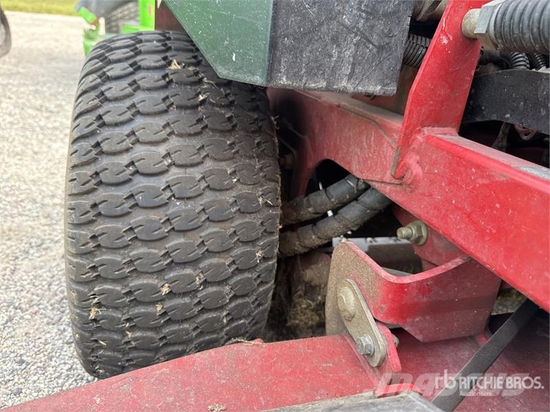 Exmark Vertex S Series 4x2 Stand-On Lawn Mower ركوب الحشائش
