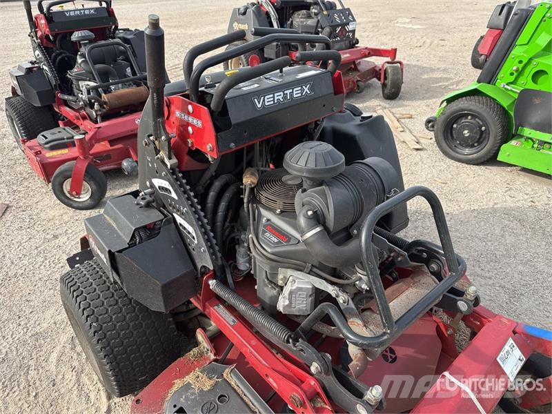 Exmark Vertex S Series 4x2 Stand-On Lawn Mower Vrtni traktor kosilnice