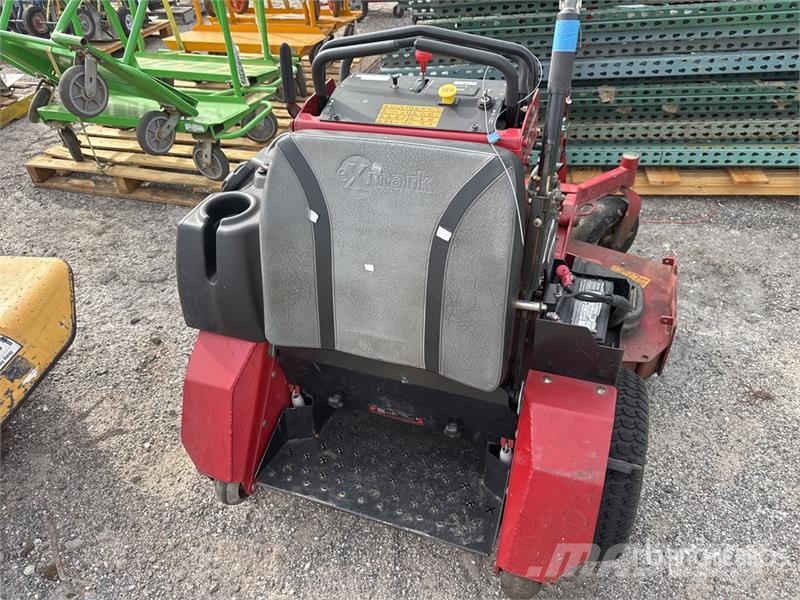 Exmark Vertex S Series 4x2 Stand-On Lawn Mower ركوب الحشائش