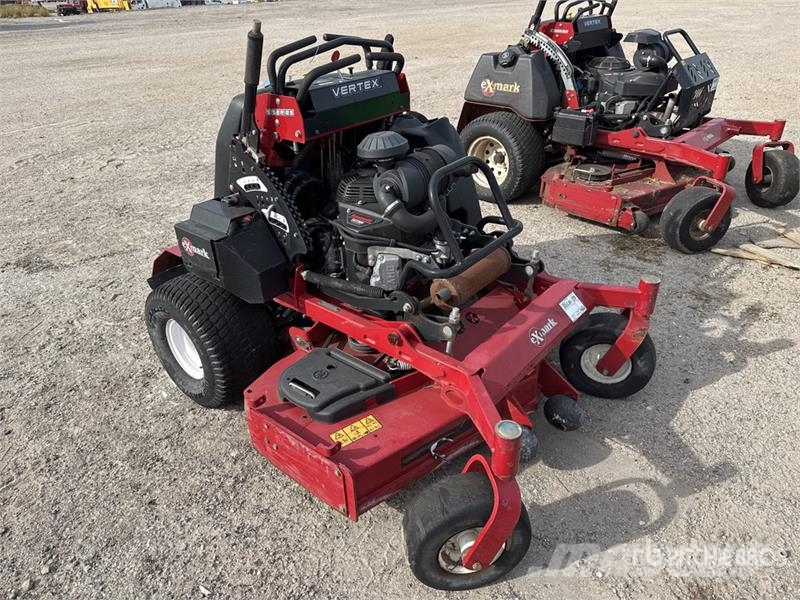 Exmark Vertex S Series 4x2 Stand-On Lawn Mower Vrtni traktor kosilnice