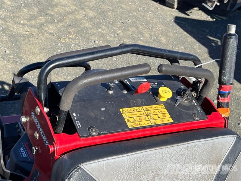 Exmark Vertex S Series Stand-On Lawn Mower Ráülős fűnyírók