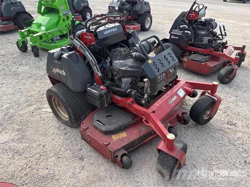Exmark Vertex X 4x2 Stand-On Lawn Mower Vrtni traktor kosilnice