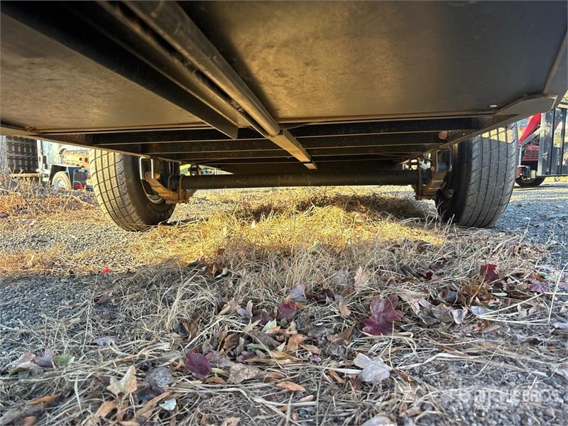  Fabrique S/A Equipment Trailer 7 ft S/A Equipment  مقطورات مركبات نقل