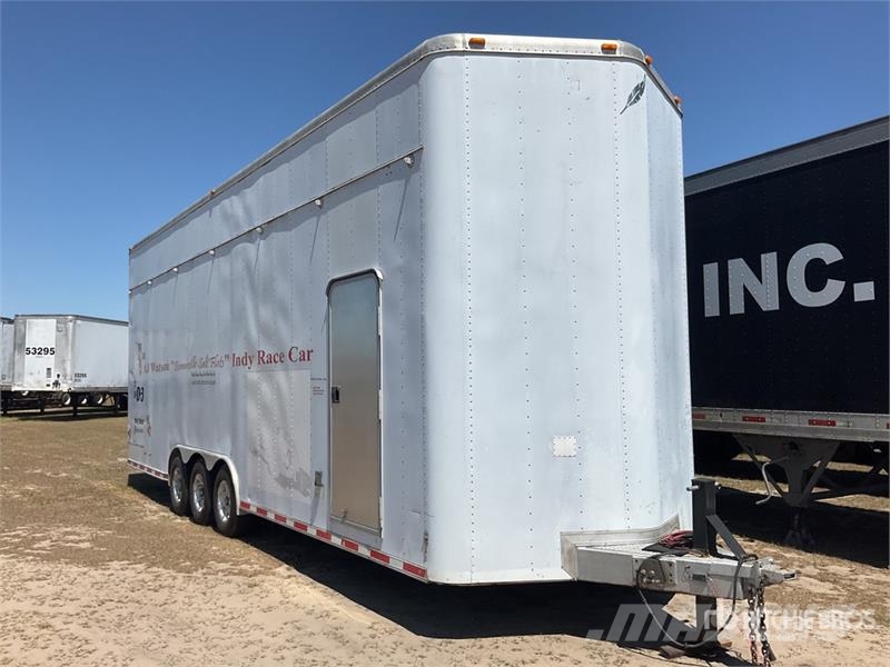  Featherlite Tri/A Enclosed Car Carrier Trailer 車両運搬用トレーラー