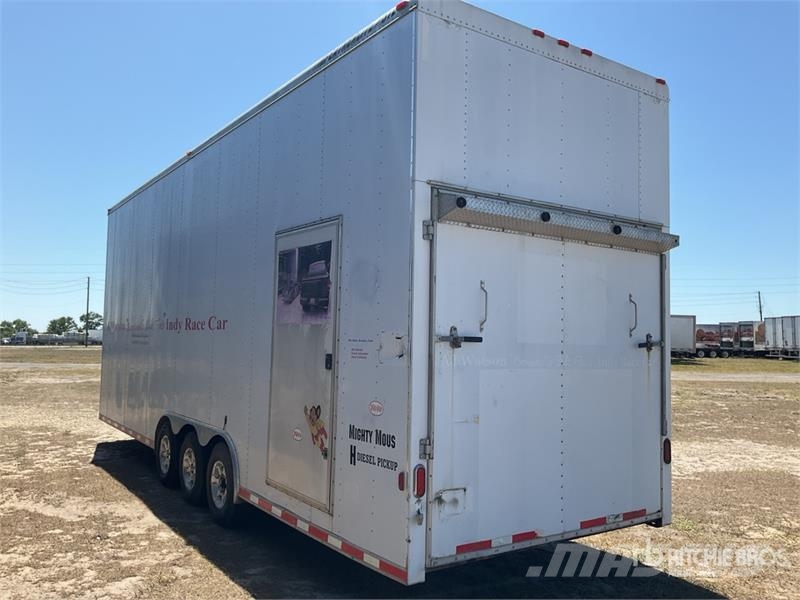  Featherlite Tri/A Enclosed Car Carrier Trailer 車両運搬用トレーラー