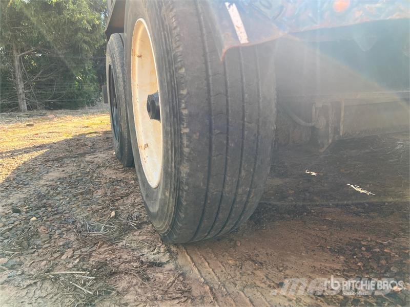 Felling FT-20 20000 lb 23 ft T/A Equipment Trailer 車輛運輸拖車