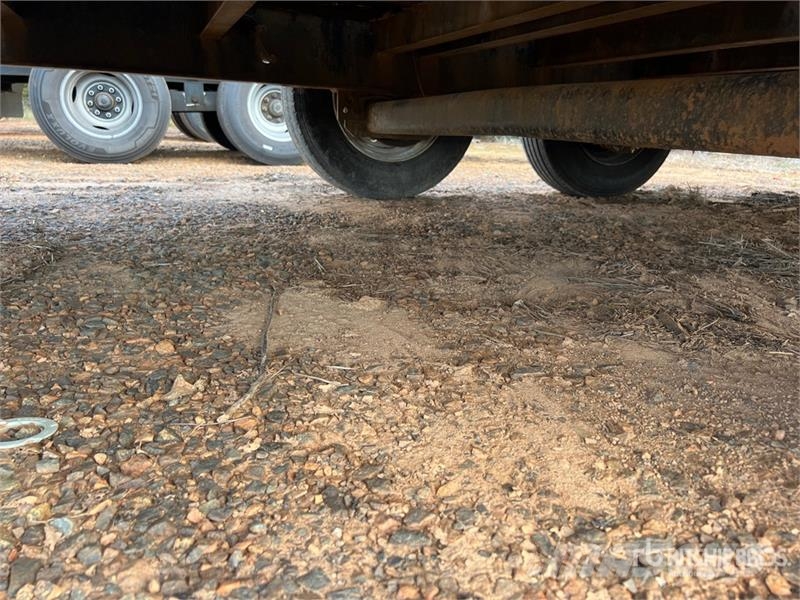 Felling FT-20 20000 lb 23 ft T/A Equipment Trailer 車輛運輸拖車