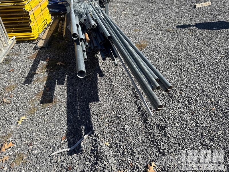  Fencing Fencing equipment
