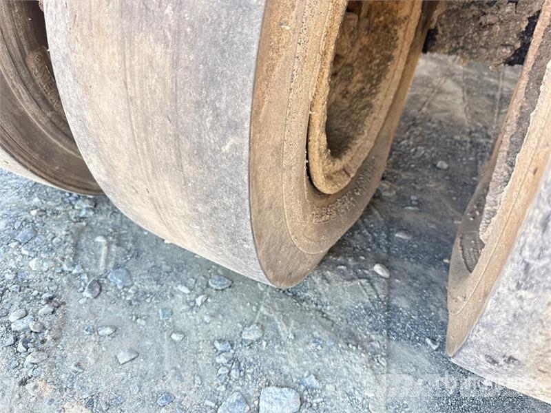 Ferguson SP912 9 Wheel Pneumatic Roller Κύλινδροι με επίσωτρα με αέρα