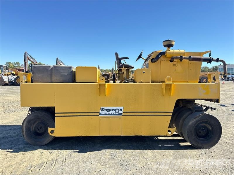 Ferguson SP912 9 Wheel Pneumatic Roller Κύλινδροι με επίσωτρα με αέρα