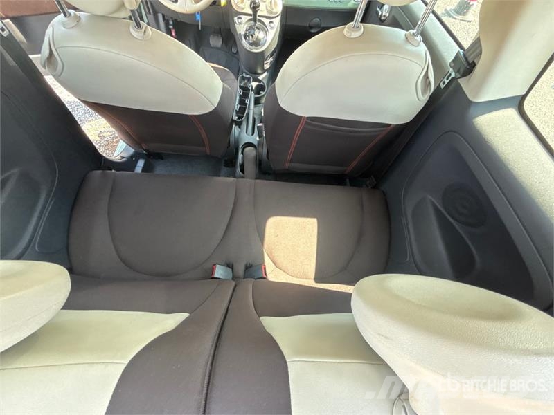 Fiat 500 سيارات