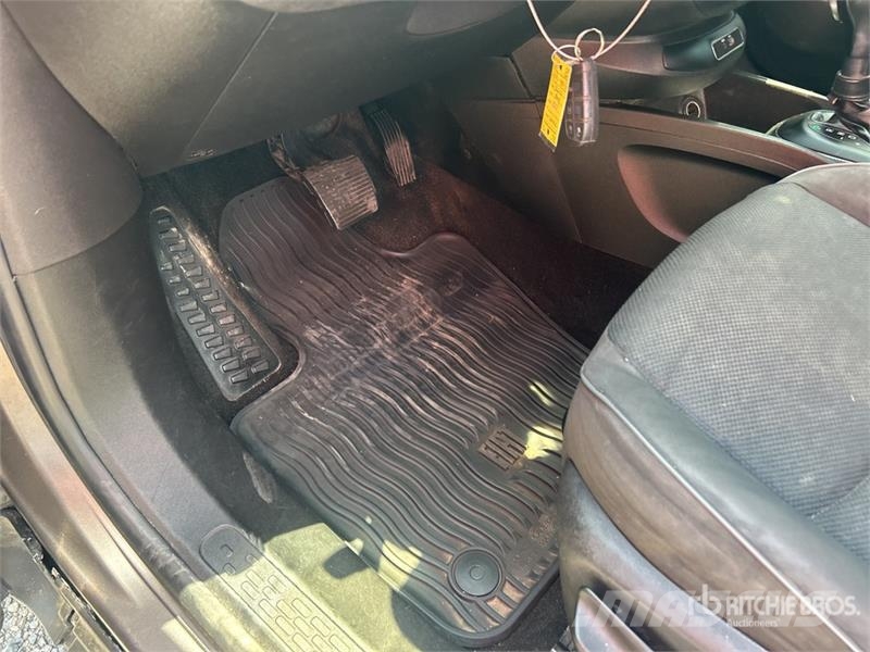 Fiat 500X AWD SUV Otomobiller