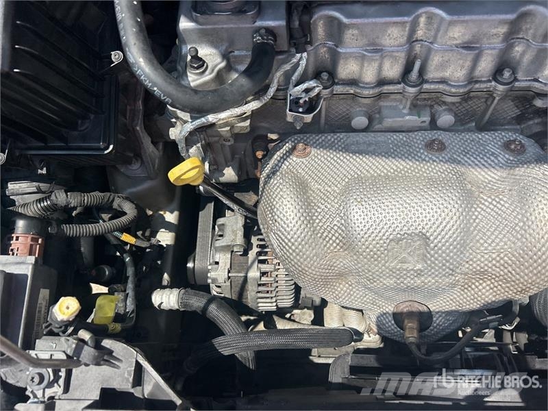 Fiat 500X AWD SUV Otomobiller