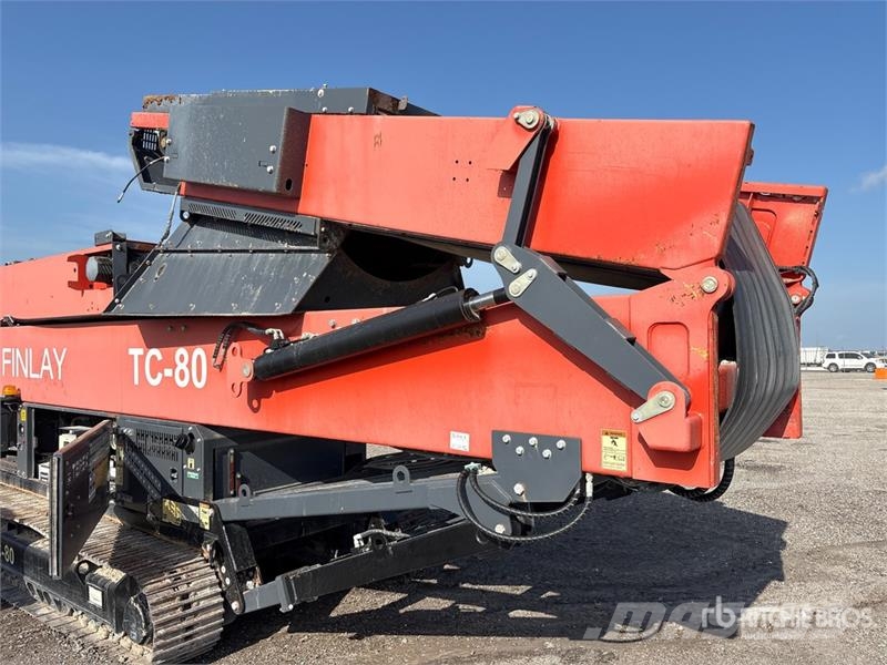 Finlay TC-80 42 in x 80 ft Tracked Stacking Conveyor Stavebnictví - ostatní
